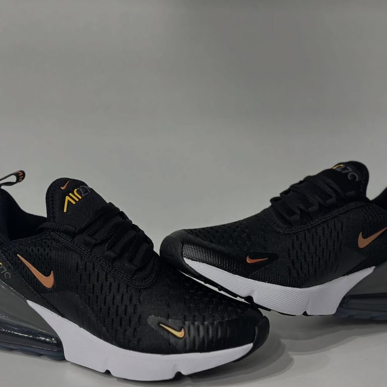 Nike AIR270