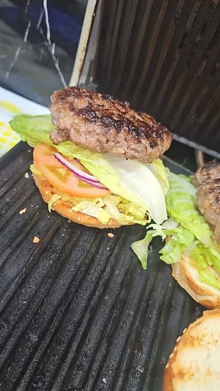 بورغر الحفره والطعمه رهيبه