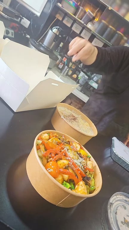 كل ما تشتهي بمطعم شكر
