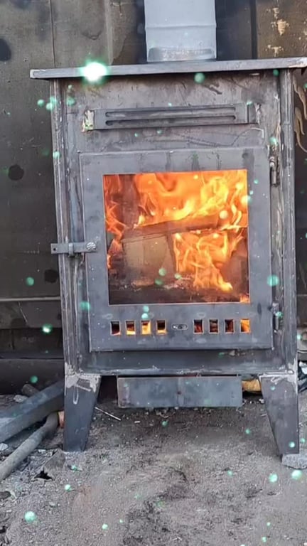عروض على الصوبات ومستلزماتها